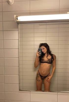 לוסיה נערת ליווי VIP בת 23 בצפון והסביבה